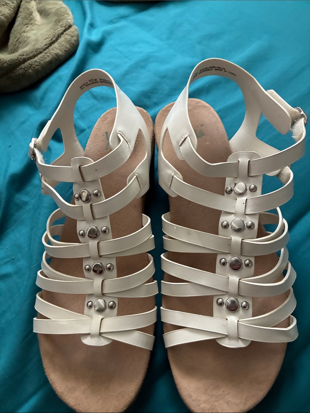 Yuu White Multi-Strap Gladiator Sandals with Silver Studs